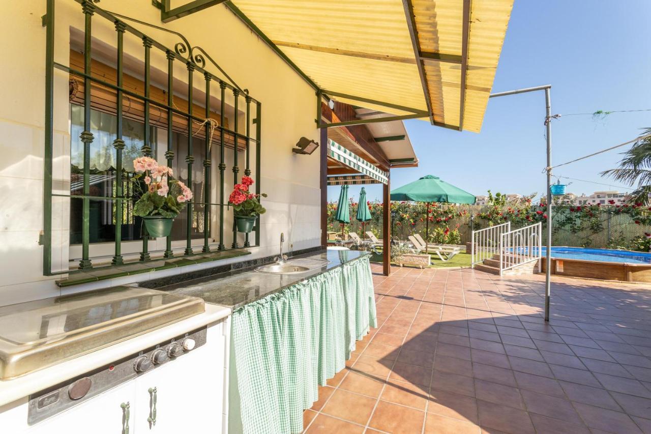 Casita Puente Viejo Villa เนร์คา ภายนอก รูปภาพ